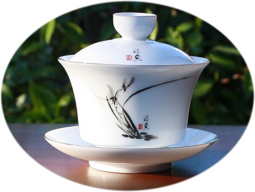 Gaiwan gold lined white A